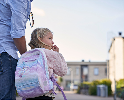 plandisc-skolplanering-barn-på-väg-till-skolan-mobil
